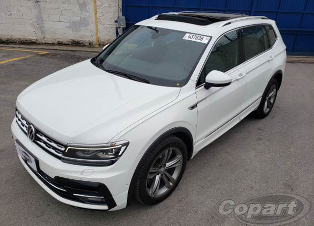 VOLKSWAGEN TIGUAN 2.0 18/18